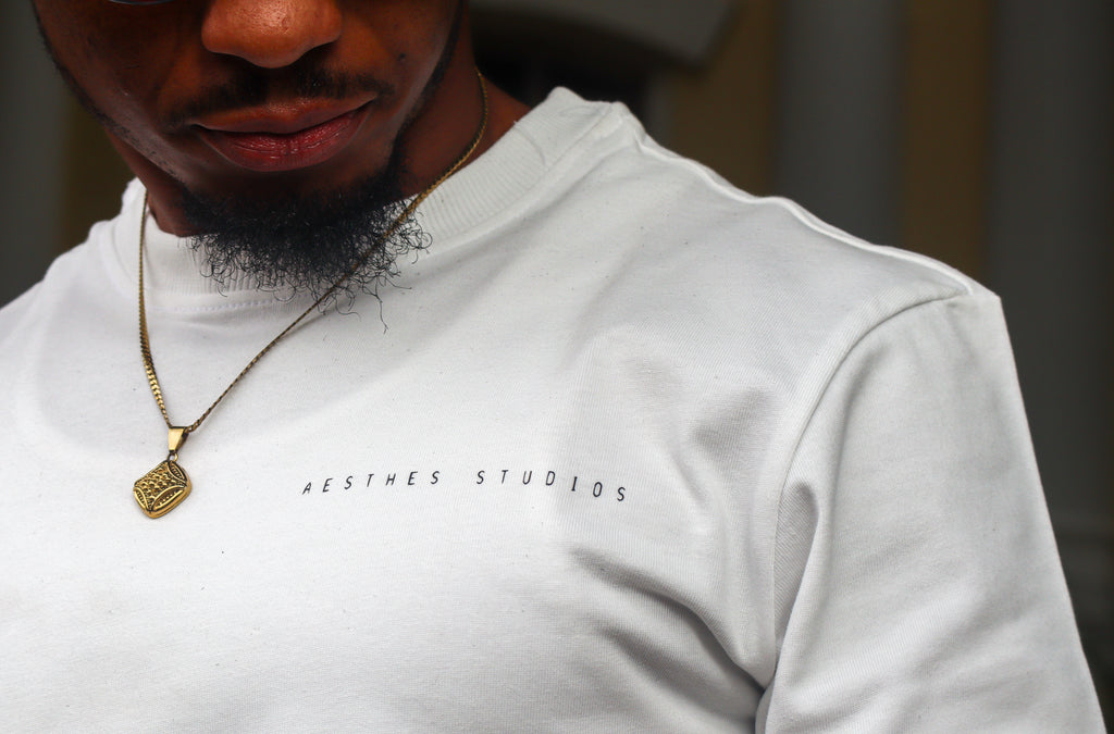 The AURUM standard tee